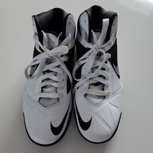 Nike basketball shoes